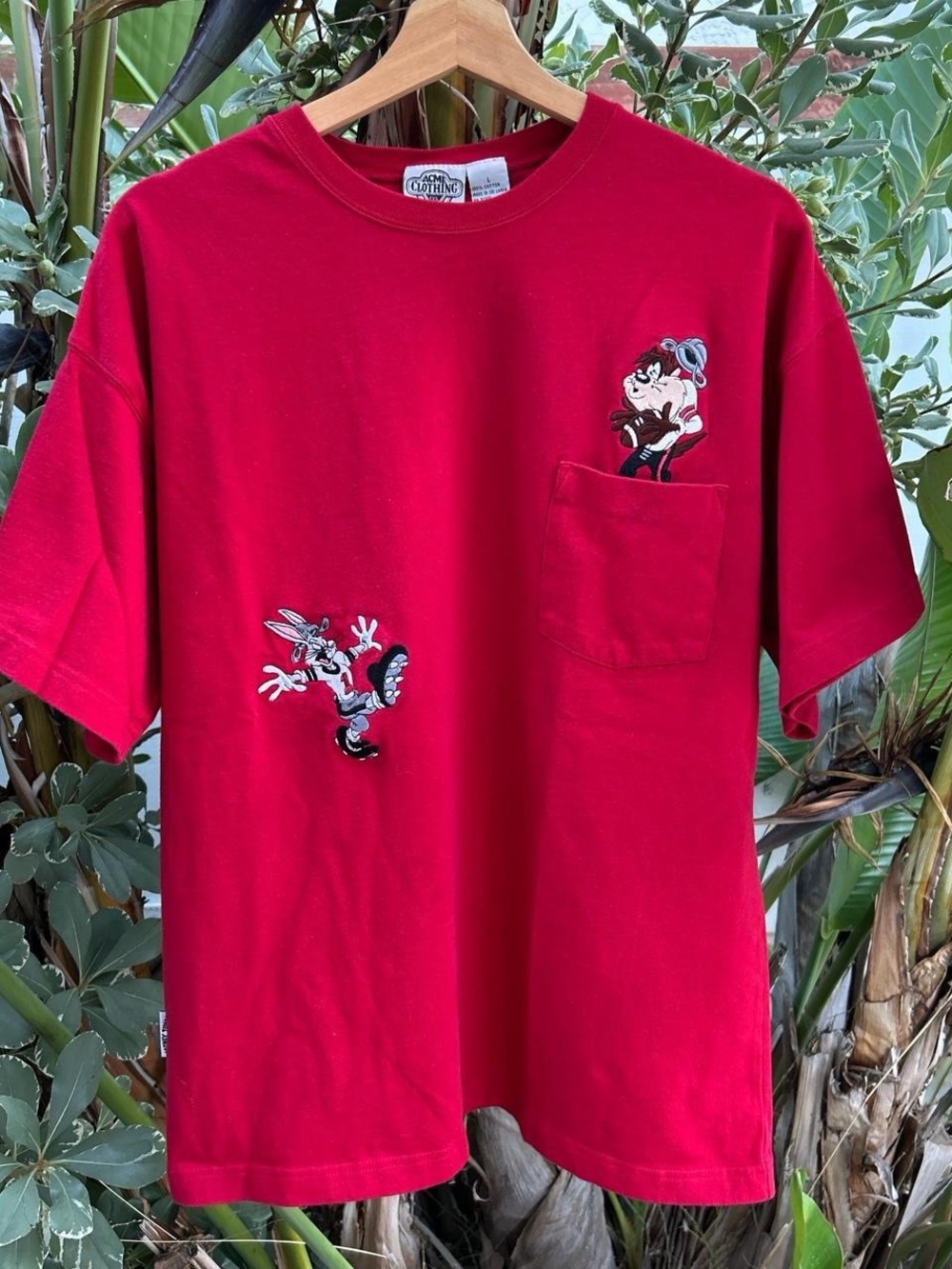 Vintage 1995 Looney Tunes Taz Bugs Bunny Pocket T Shirt Red Mens L